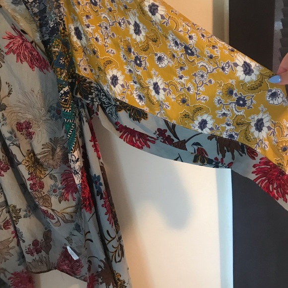 Kimono - Picture 2 of 3